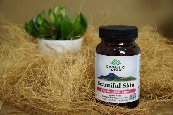Sản phẩm thuốc uống trị mụn Beautiful Skin Organic India từ Ấn Độ